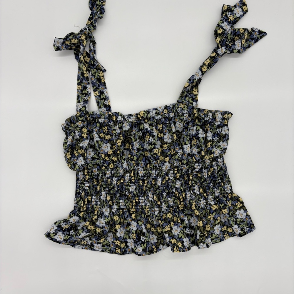 Forever 21 Black Floral Smocked Crop Top
